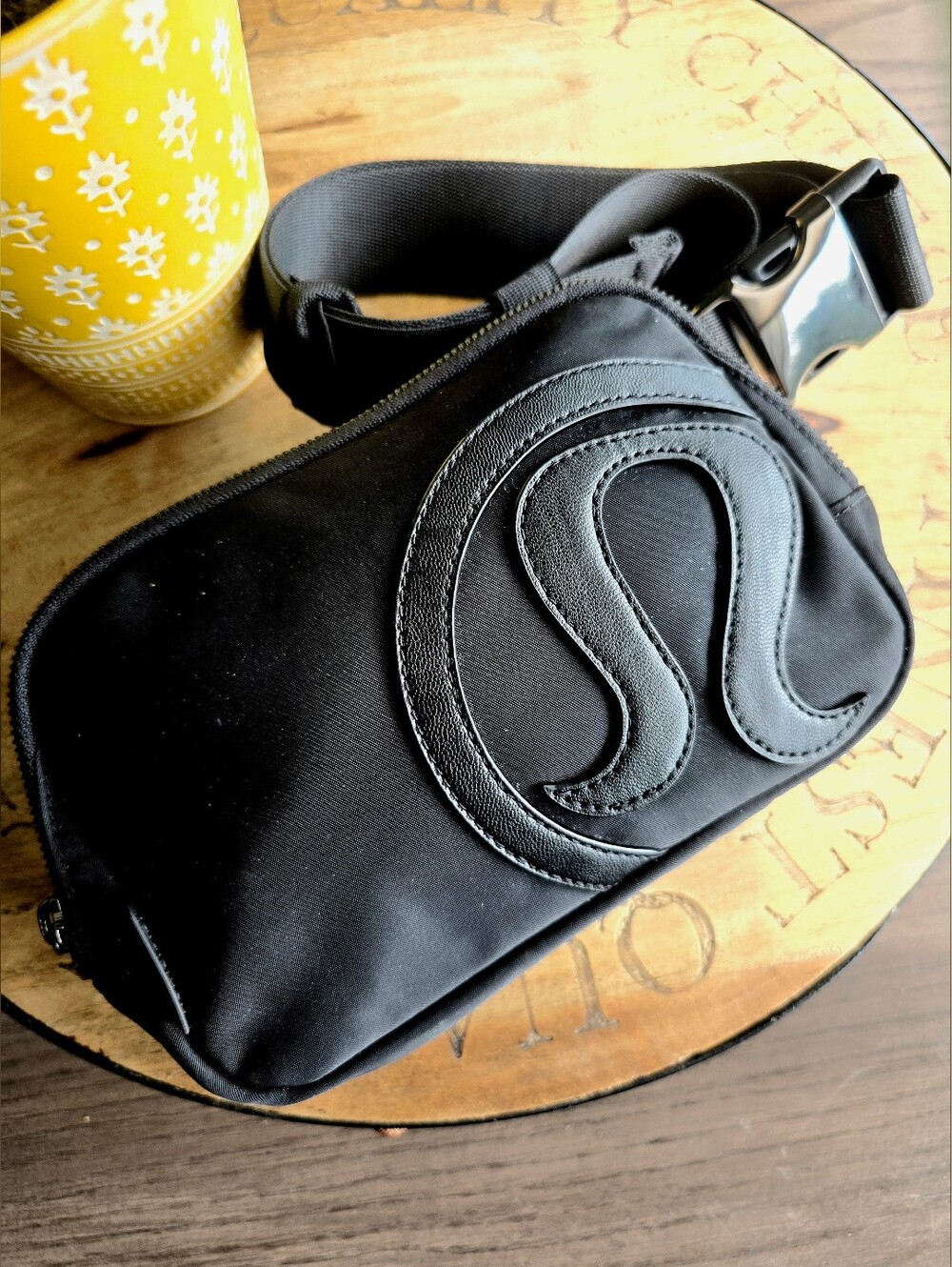 Lululemon Black Everywhere Belt Bag *RARE*
